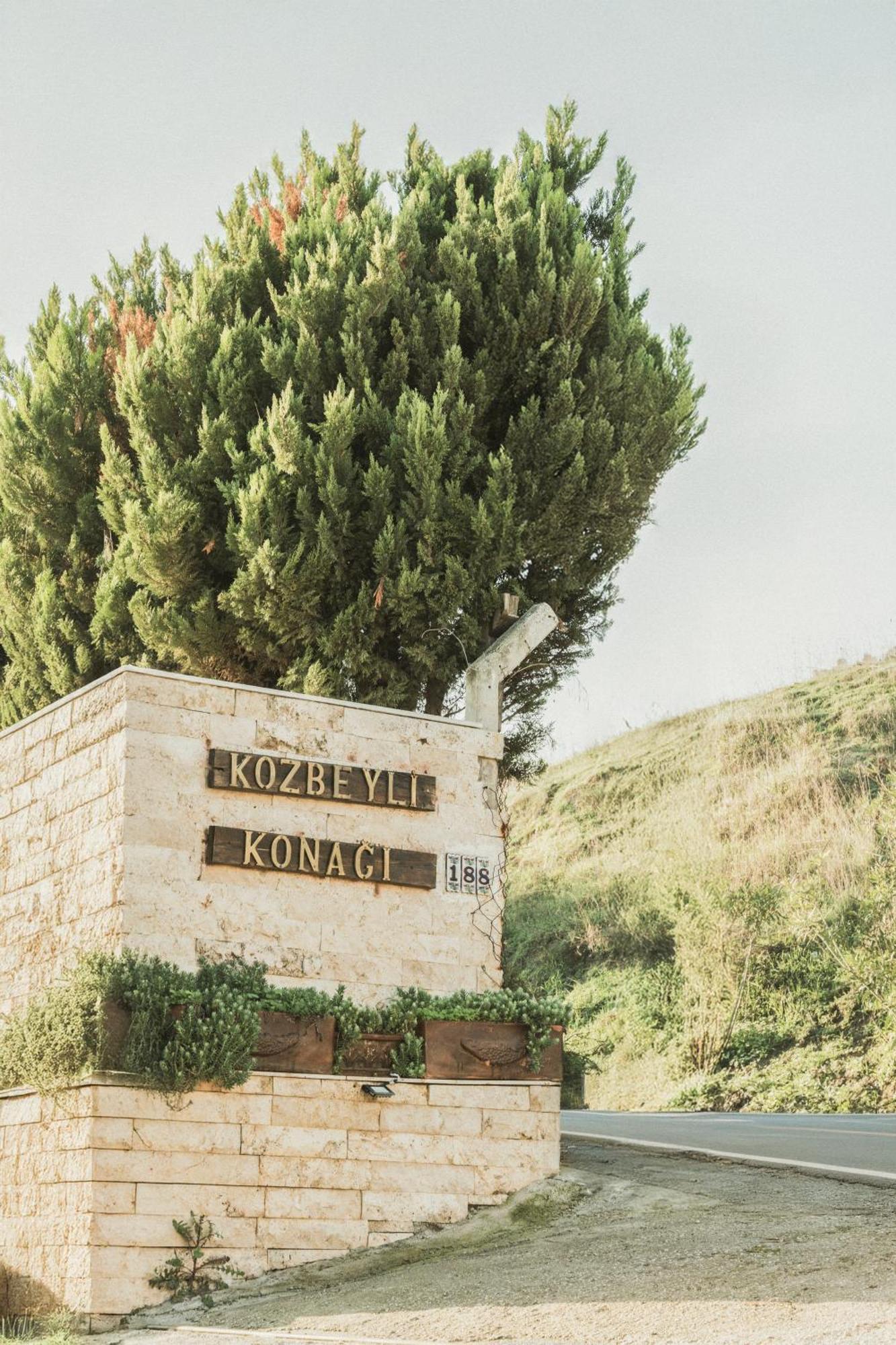 Kozbeyli Konagi Hotel Yenifoca Exterior photo