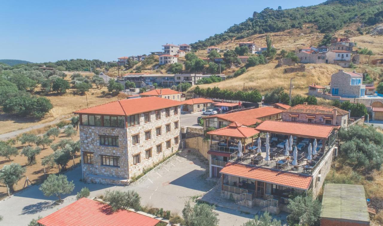 Kozbeyli Konagi Hotel Yenifoca Exterior photo